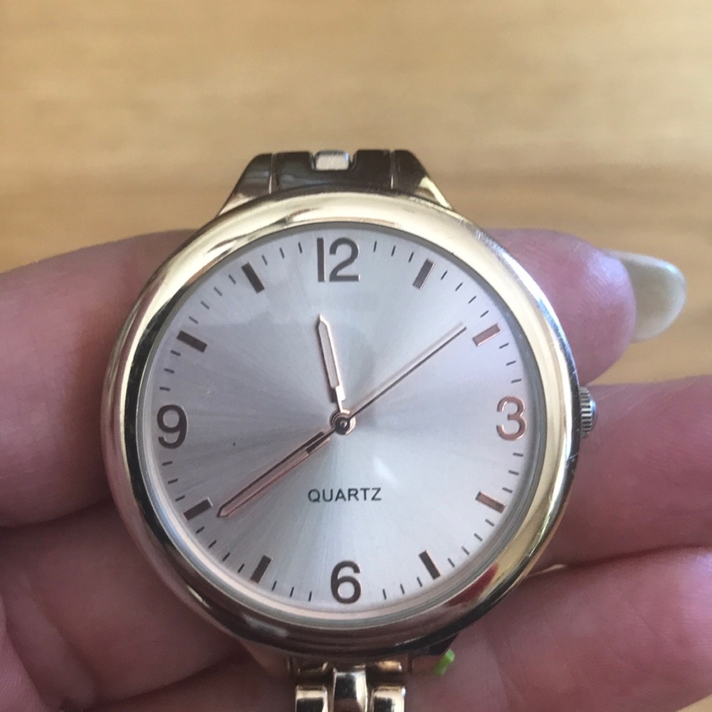 Versona Rose gold colored womens quartz watch